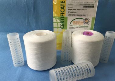 Nguyên trắng 100 sợi Polyester Spun / Polyester Khâu Thread Trên Ống Nhựa
